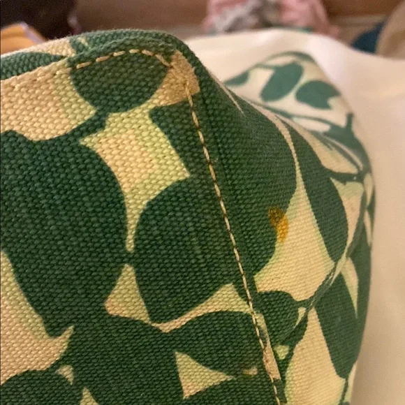 Kate Spade Green and White Botanical Tote - Picture 7 of 16